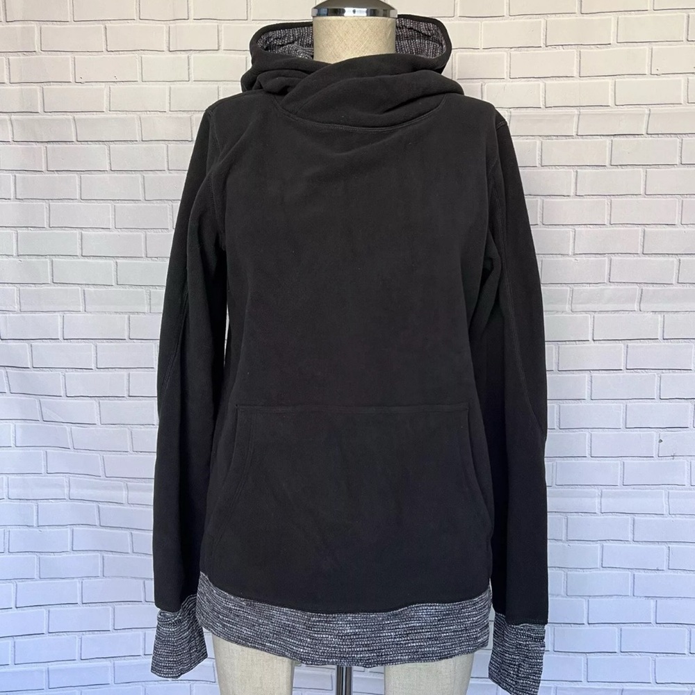 Lululemon Black Runaway Fleece Pullover Long Sleeve Hoodie Coco Pique Size 6